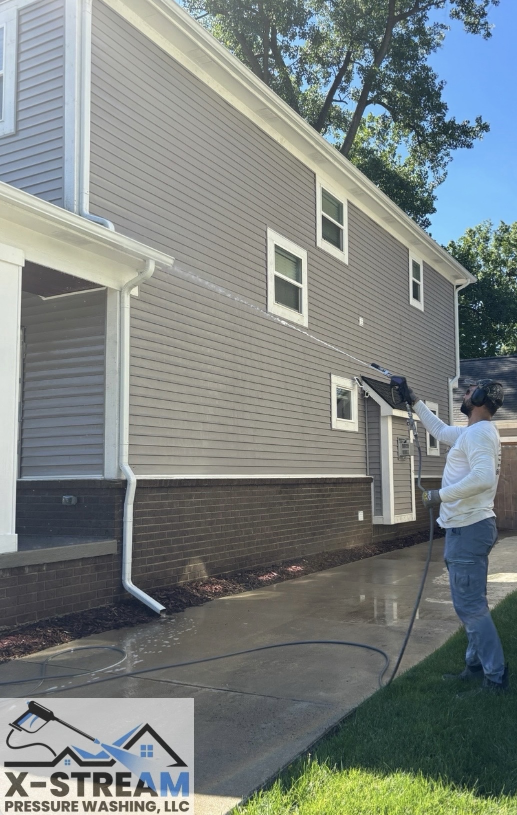 Professional Residential Soft Washing & Exterior Restoration | Royal Oak, MI | X-Stream Pressure Washing, LLC