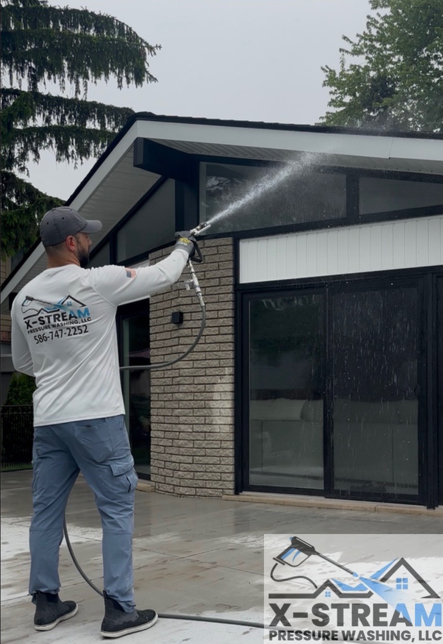 Professional Pressure Washing & Soft Washing in Chesterfield , MI