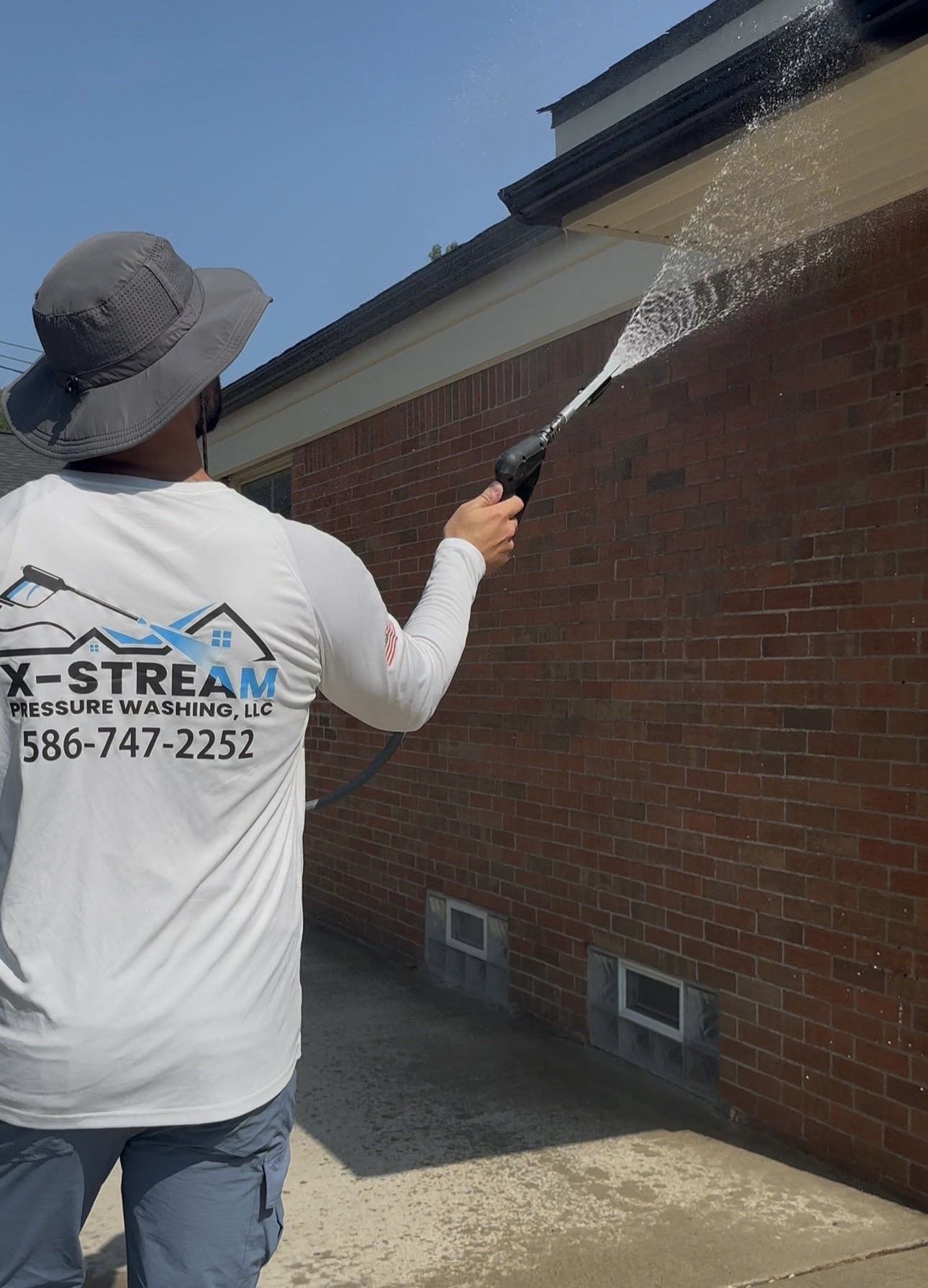 Residential Soft Washing Services - Roseville, MI