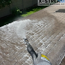 Roof-Soft-Washing-in-Macomb-MI-Low-Pressure-Roof-Cleaning 0