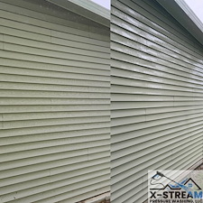 Soft-Washing-of-Vinyl-Siding-in-Chesterfield-MI-1 0