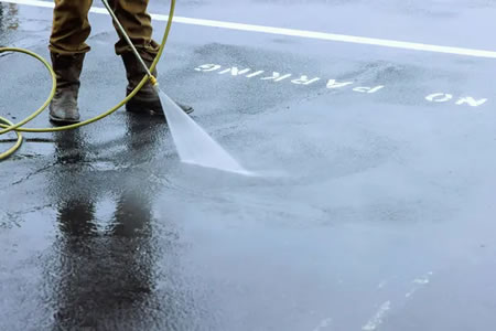 Asphalt Cleaning